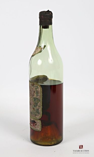 null 1 bouteille	Cognac Réserve PRUNIER (1910)		
	Et. usée et tachée (lisible). N...