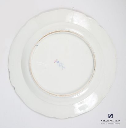 null MEISSEN, Période Marcolini, 1774-1816
Assiette en porcelaine à bord contournée...