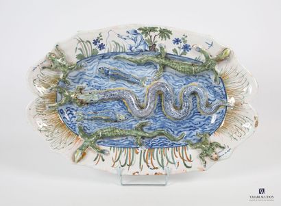 null Nevers, C.G. Bigourat, attributable, circa 1760
Large oval earthenware dish...