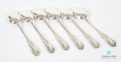 null Six silver tea spoon, the moving macnhe decorated with nets is decorated with...