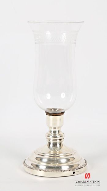 null Photophore of baluster form out of glass, the collar ends in corolla is hemmed...