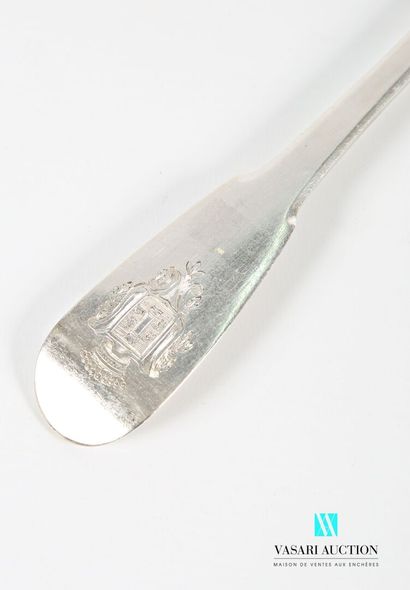 null Spoon for ragout in silver, the uniplat handle presents coats of arms surmounted...