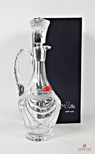 null Decanter and its stopper out of cut crystal with decoration of palms and festooned...