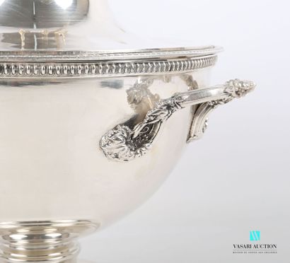 null Soup tureen of round form and its lid in silver posing on a pedestal base hemmed...