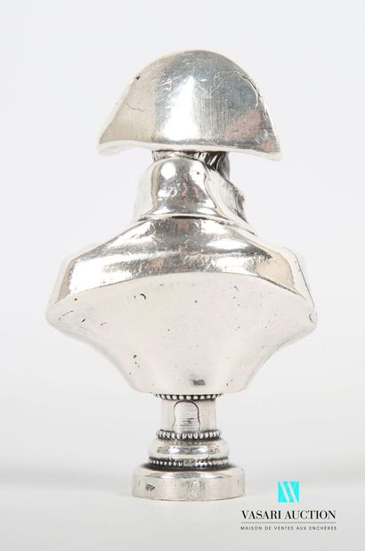 null Blind cachet in silver, the catch representing a bust of Napoleon
Weight : 232,71...