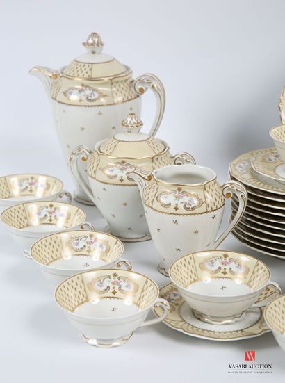null LIMOGES Manufacture of
Part of table service including a service with tea and...