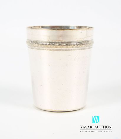 null Silver plated metal tumbler on a flat bottom, the slightly truncated cone-shaped...