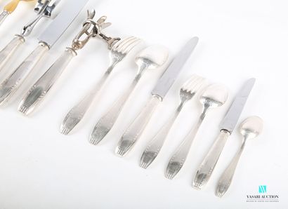 null Silver-plated metal set of 91 pieces, the handle decorated with panels and geometrical...