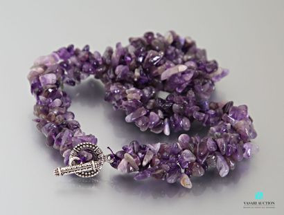 null Necklace with three rows decorated with amethyst pastilles, metal clasp in the...