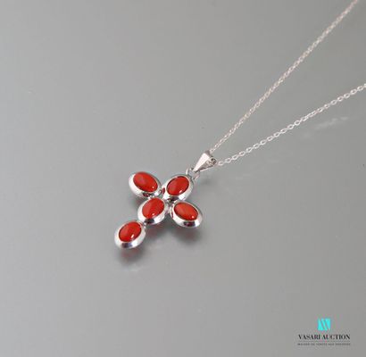 null Chain with mesh forcat and a silver pendant 925 thousandths decorated with coral...