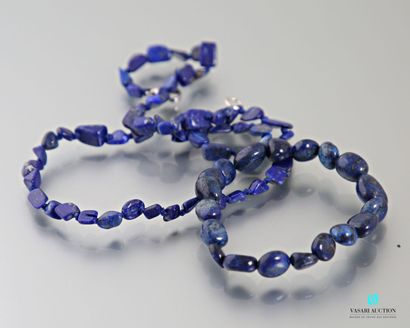 null Half set including a necklace and a bracelet decorated with lapis lazuli pastilles,...