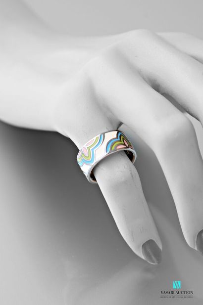 null Large flat ring in silver 925 thousandths with decoration of half-flowers enamelled...