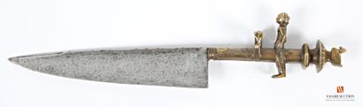 null Couteau sacrificiel de Chef Bara, lame droite de 21 cm, à dos niellé et gravé,...