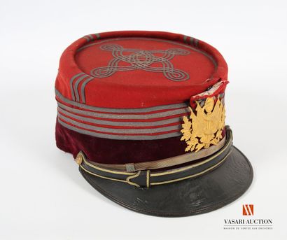 null Half-polo kepi of colonel of the health service, headband madder with five gold...