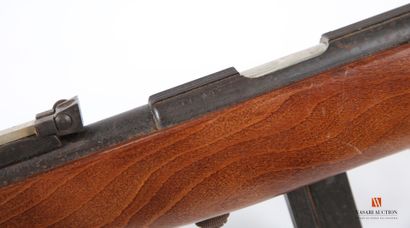 null Carabine à verrou GAUCHER modèle Gazelle calibre 22 long rifle, canon rayé de...