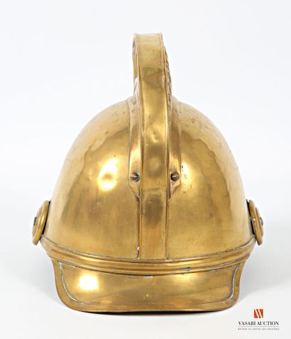 null Fireman's helmet, brass bomb with small crest with gadroons, frontal plate with...