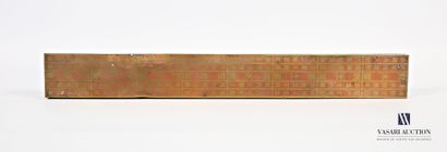 null Copper and brass luban ruler.
(dents and corrosion)
Height : 2 cm 2 cm - Length...