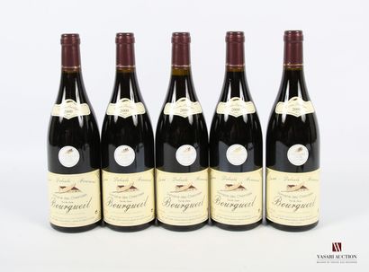 null 6 bouteilles	BOURGUEIL mise Domaine des Chesnaies		2000
	Cuvée Prestige. Médaille...