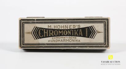 null Harmonica de marque Hohner, il est gravé Chromatische Mundharmonika Chromonika...