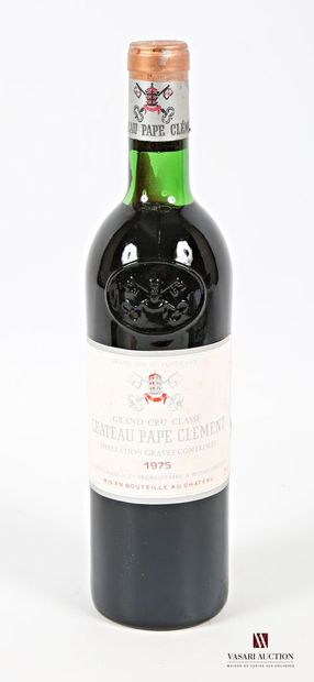 null 1 bouteille	Château PAPE CLÉMENT	Graves GCC	1975
	Et. un peu tachée. N : limite...