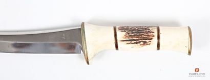 null Couteau de chasse, lame légèrement courbe de 15,5 cm, poignée en bois de cervidé,...