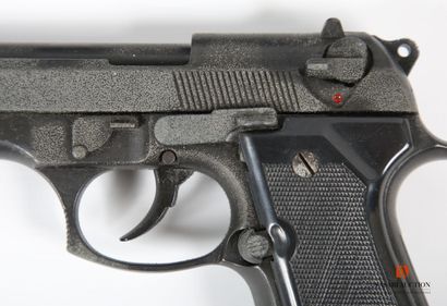 null Semi-automatic alarm pistol type Beretta 92, model Bruni Mod.92 caliber 8 mm...