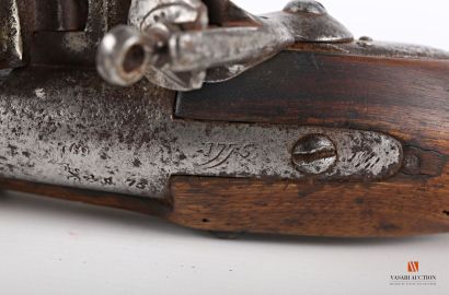 null Pistolet d'arçon modèle 1763-1766, canon poinçonné de 23,1 cm, tonnerre marqué...