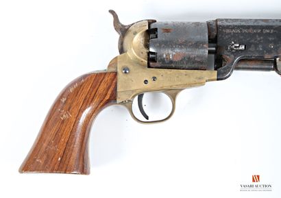 null Revolver Western Mod. 1861 Reb Nord calibre .36 à poudre noire , canon octogonal...