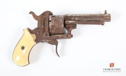 null Pinfire revolver The Guardian American model of 1878, calibre 9 mm, octagonal...
