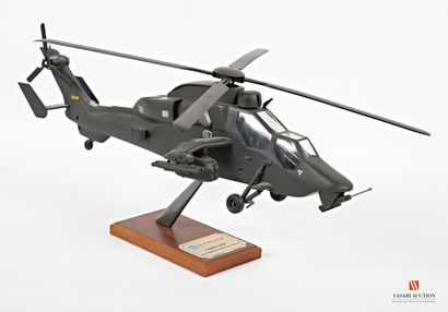 null Maquette officielle EUROCOPTER de l'hélicoptère TIGRE HCP, prototype Multi Mission...