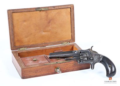 Revolver Smith & Wesson « top lever » calibre...