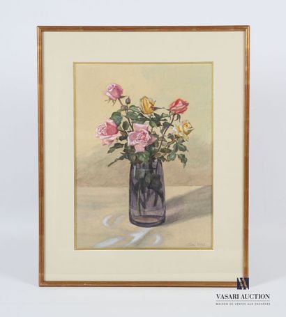 null SIR Libor (1933-2017)
Bouquet de roses dans un vase
Gouache 
Signée et datée...