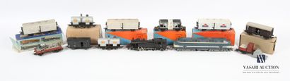 null Lot including: two Esso Pocher tanks (IT) - one locomotive Ref 163 and one Pocher...
