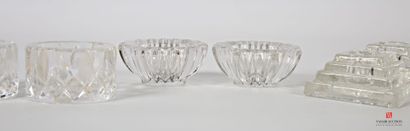 null Two pairs of crystal saltcellars of oval form, the first with decoration of...