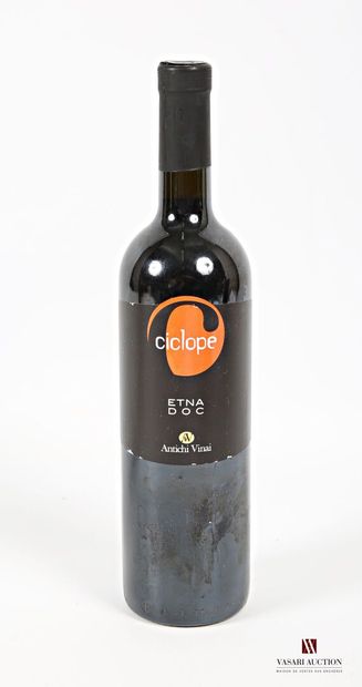 null 1 bouteille	ETNA "Ciclope" mise Antichi Vinai (Sicile)		2009
	Et. légèrement...