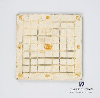null MONTEREAU - B & Cie
Earthenware tile treated in polychromy with decoration of...
