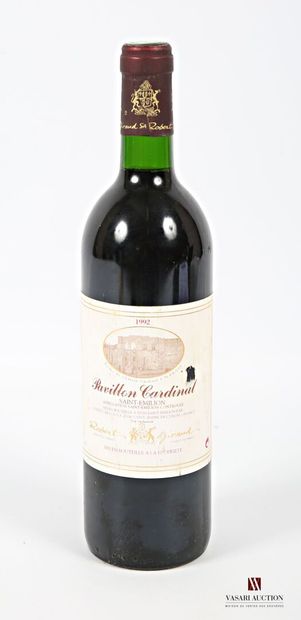 null 1 bouteille	PAVILLON CARDINAL	St Emilion mise nég.	1992
	Et. tachée (1 déchirure)....