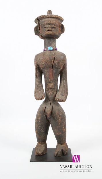 NIGERIA, MONTOL
Statue en bois figurant un...