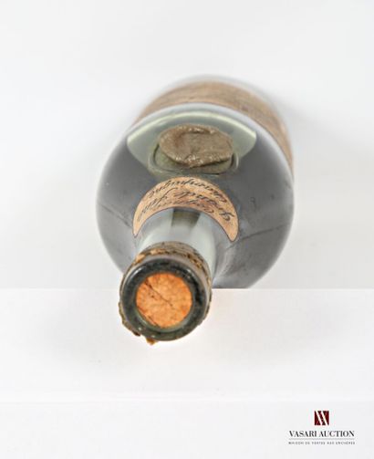 null 1 bottle Cognac GRANDE FINE CHAMPAGNE Château Jousson 1875
	"Selection". Et....