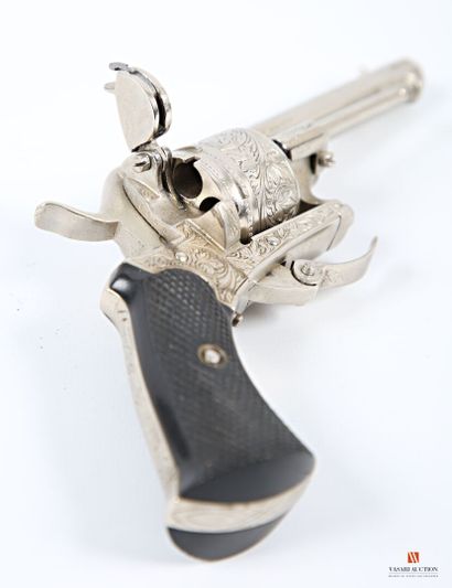 null 7 mm pinfire revolver, 8.5 cm octagonal barrel, engraved six-chamber cylinder,...