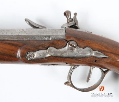 null Travelling pistol, 9.5 cm octagonal barrel, slightly blunderbussed at the muzzle,...