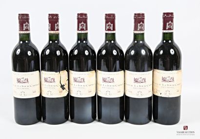 6 bouteilles	Château LA TOUR CARNET	Haut...