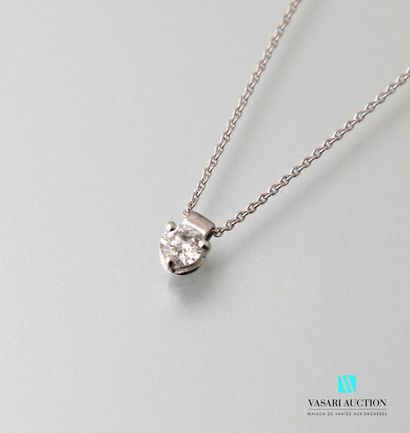 null A chain in 750 thousandths white gold and a pendant set with a brilliant-cut...