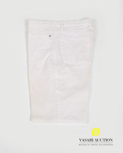KENZO Jeans
White cotton and elastane pants...