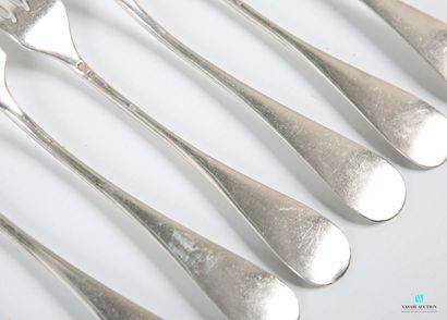 null Suite of eleven fish cutlery sets and one fish knife in silver-plated metal,...