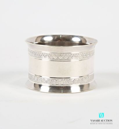 null Silver napkin ring, 925 thousandths, hemmed with a double frieze of heart-shaped...