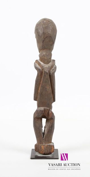 null BURKINA FASO, LOBI
Statuette en bois sculpté figurant un homme debout.
Haut....