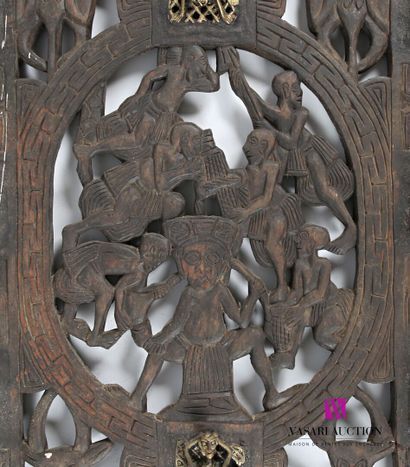 null Natural wood openwork panel with three superimposed medallions featuring moving...