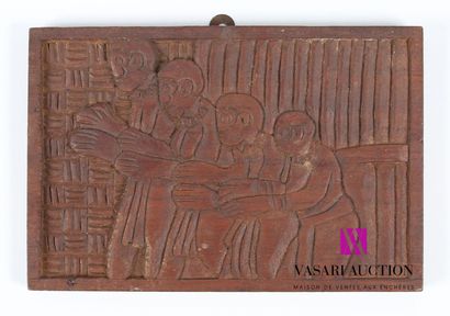 null Carved wooden plaque with four figures in profile 
20th century
20 x 30 cm