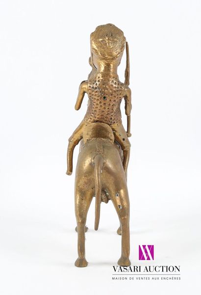 null CAMEROON
Warrior on horseback in gilt patina bronze 
20th century
Height Height...